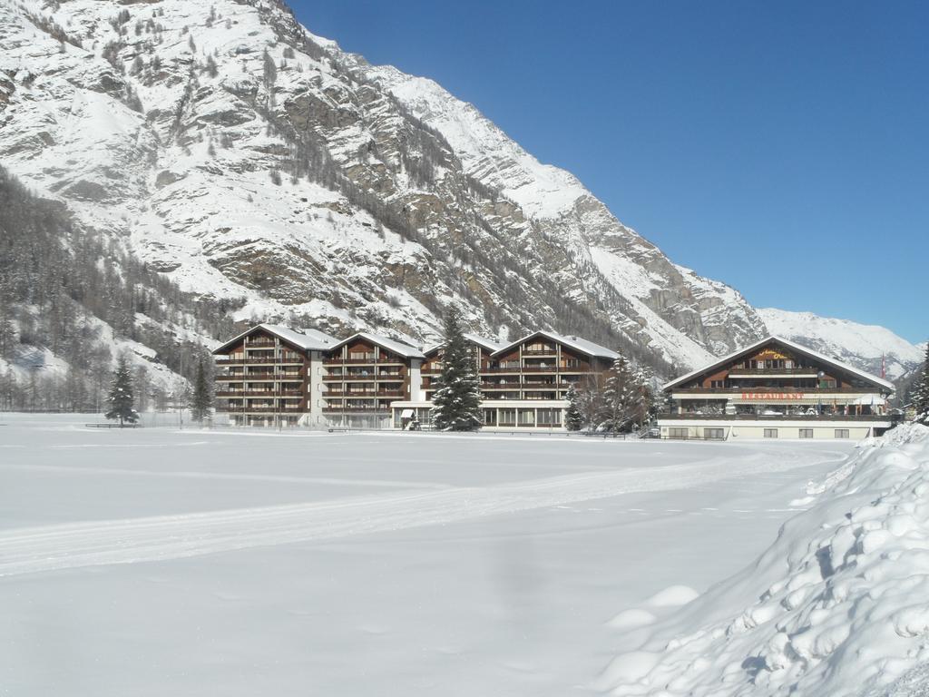 Monte Rosa Apartamento Täsch